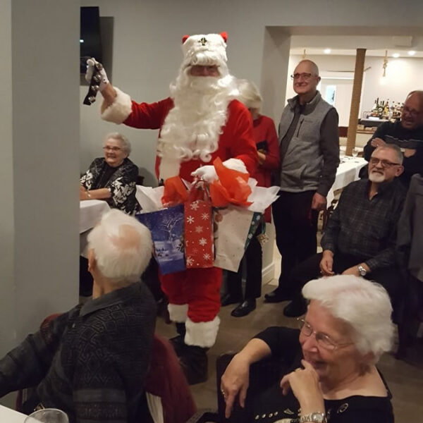 2019 Ugly Sweater Christmas Dinner - Image 5
